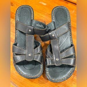 Born Women's Black Sandals